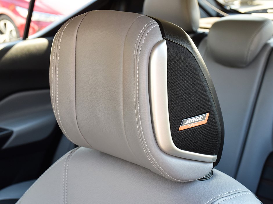 2023 Nissan Kicks SR PREMIUM NISSAN CANADA CERTIFIED-10