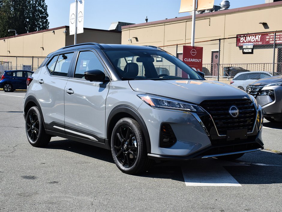2023 Nissan Kicks SR PREMIUM NISSAN CANADA CERTIFIED-7