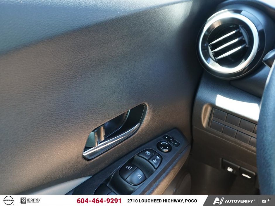 2023 Nissan Kicks SR PREMIUM NISSAN CANADA CERTIFIED-19