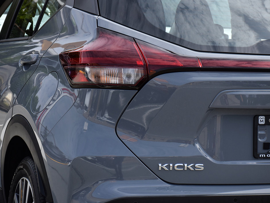 2024 Nissan Kicks SV NISSAN CERTIFIED PRE OWNED-28