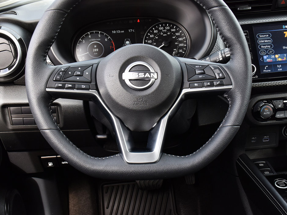 2024 Nissan Kicks SV NISSAN CERTIFIED PRE OWNED-12