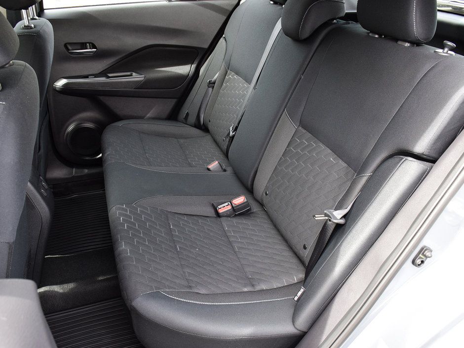 2024 Nissan Kicks SV NISSAN CERTIFIED PRE OWNED-19