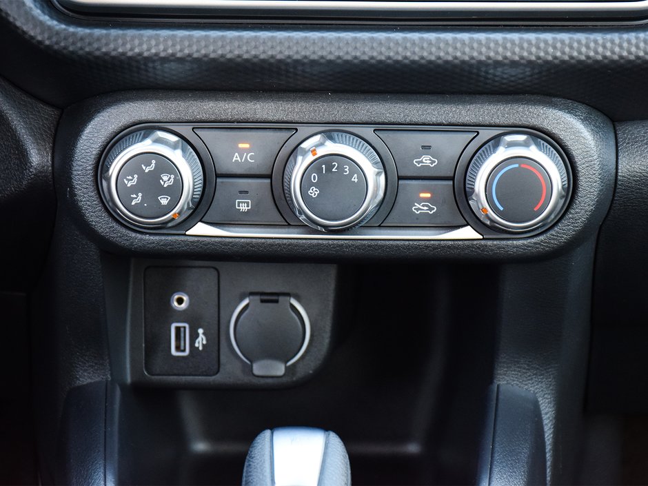 2024 Nissan Kicks S NISSAN CANADA CERTIFIED PRE OWNED-18