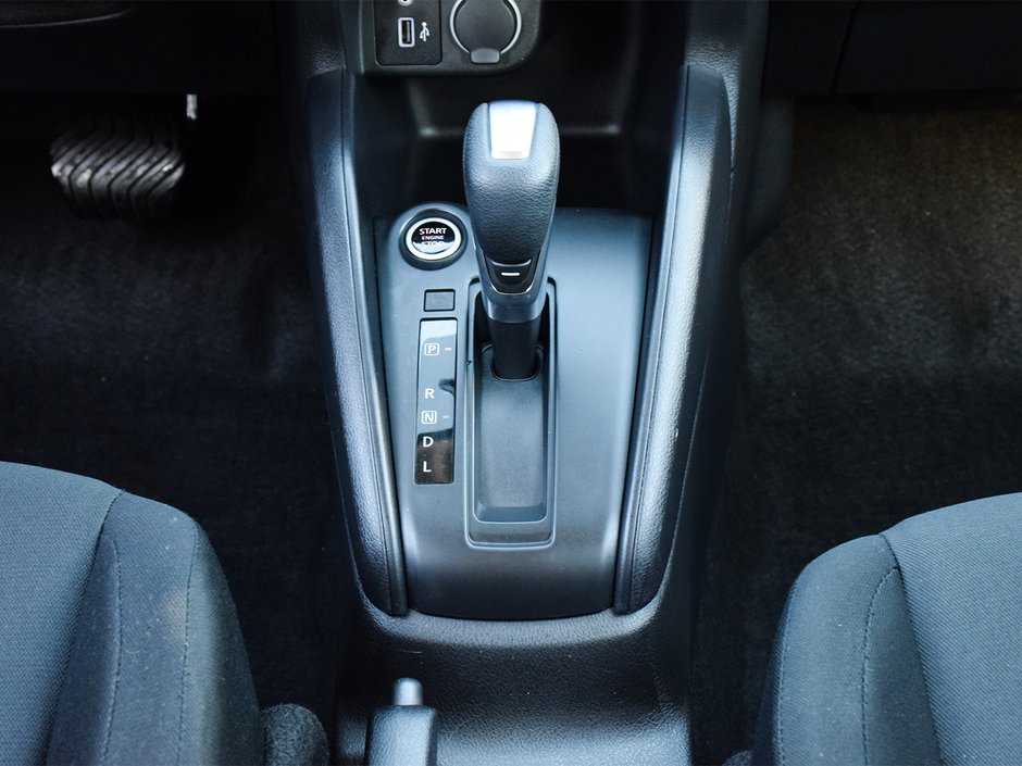 2024 Nissan Kicks S NISSAN CANADA CERTIFIED PRE OWNED-19