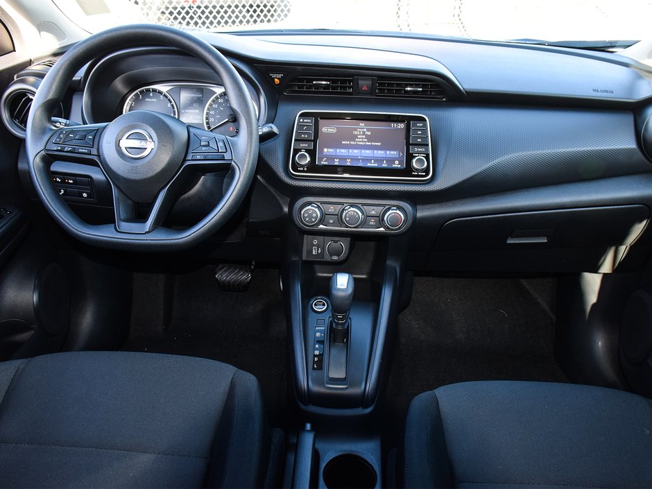 2024 Nissan Kicks S NISSAN CANADA CERTIFIED PRE OWNED-11