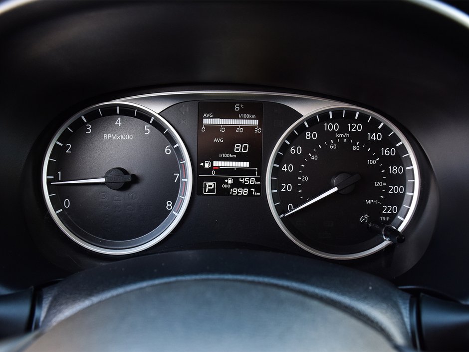 2024 Nissan Kicks S NISSAN CANADA CERTIFIED PRE OWNED-13