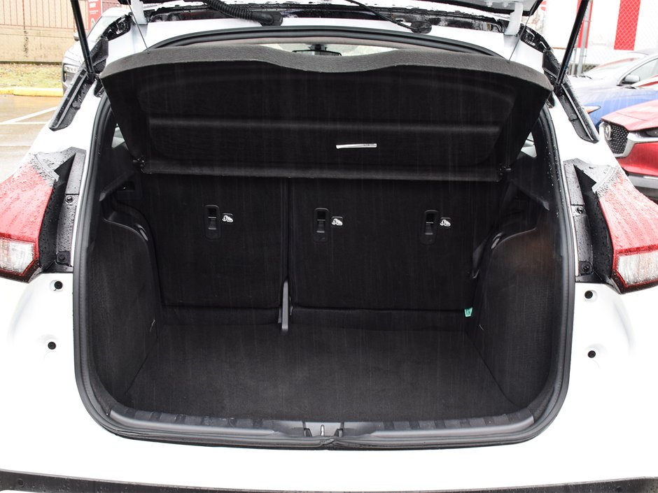 2024 Nissan Kicks SR PREMIUM NISSAN CANADA CERTIFIED-25