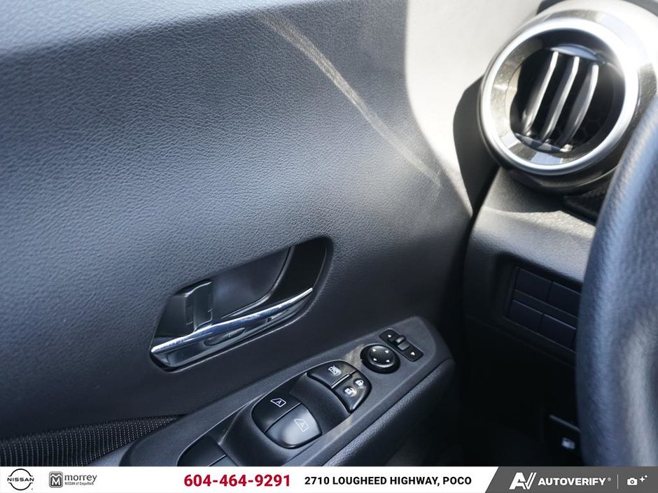 2024 Nissan Kicks SV NISSAN CANADA CERTIFIED PRE OWNED-17