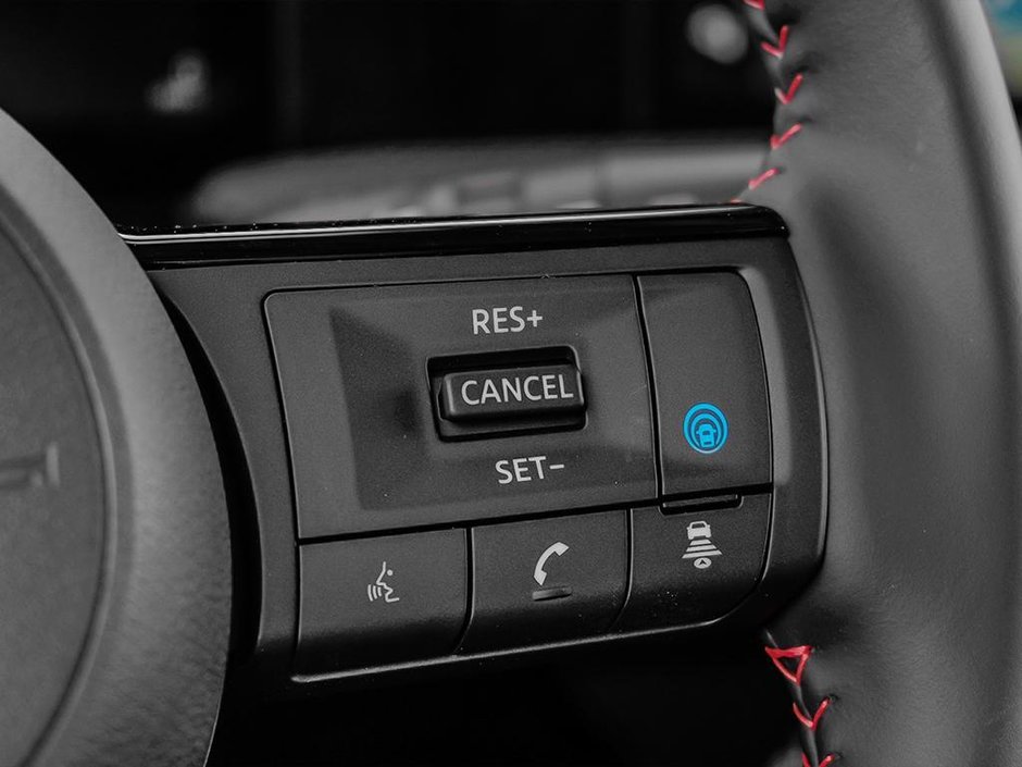 2025 Nissan Kicks SR AWD-13