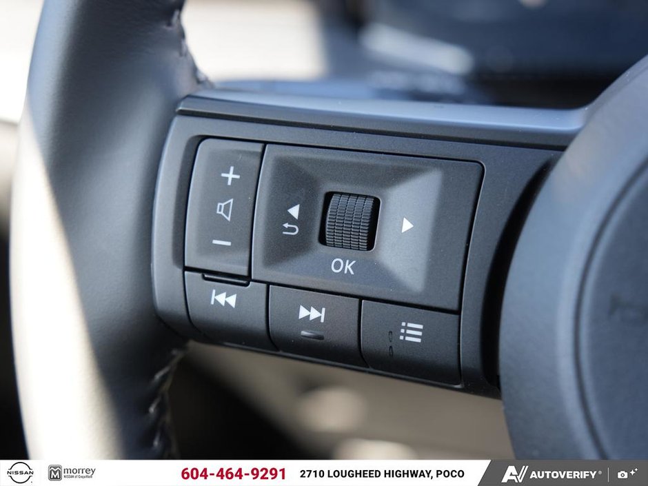 2025 Nissan Kicks SV AWD NISSAN CANADA CERTIFIED PRE OWNED-17