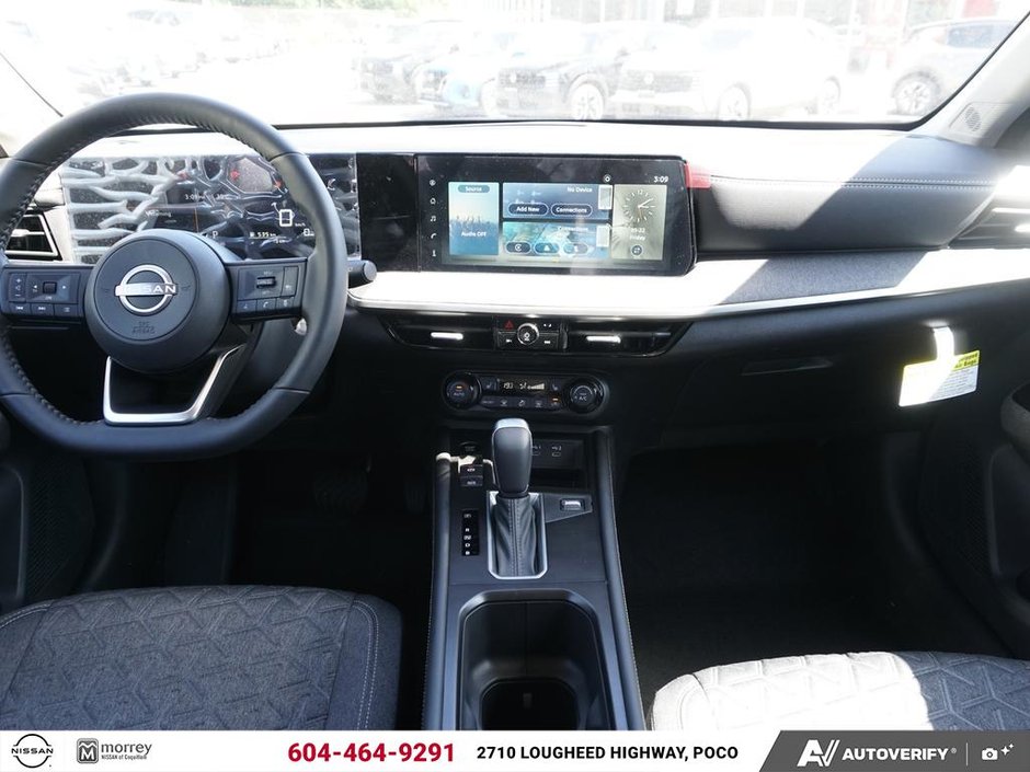 2025 Nissan Kicks SV AWD PREMIUM NISSAN CANADA CERTIFIED PRE OWNED-11