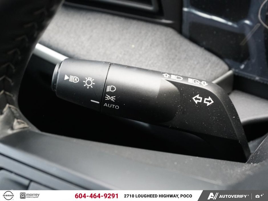 2025 Nissan Kicks SV AWD NISSAN CANADA CERTIFIED PRE OWNED-17