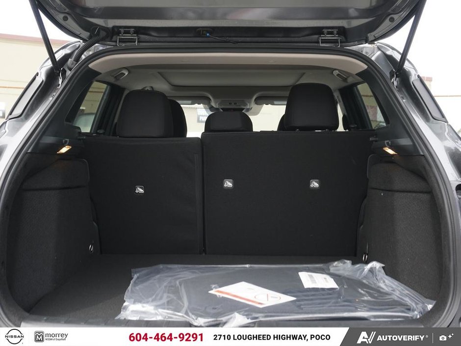 2025 Nissan Kicks SV AWD PREMIUM NISSAN CANADA CERTIFIED PRE OWNED-11