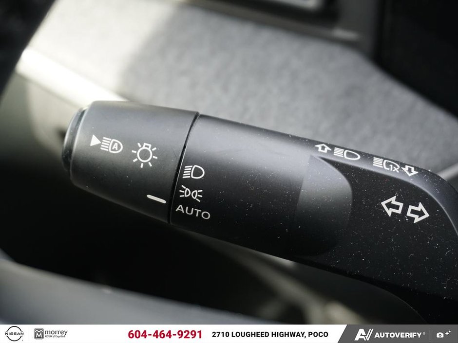 2025 Nissan Kicks SV AWD NISSAN CANADA CERTIFIED PRE OWNED-17