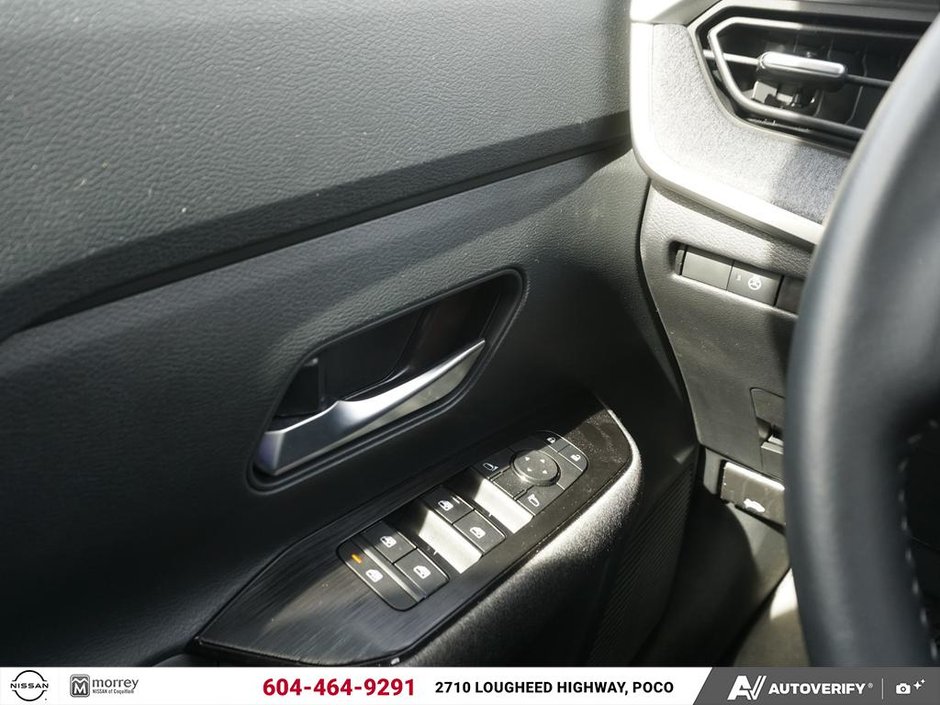 2025 Nissan Kicks SV AWD NISSAN CANADA CERTIFIED PRE OWNED-19