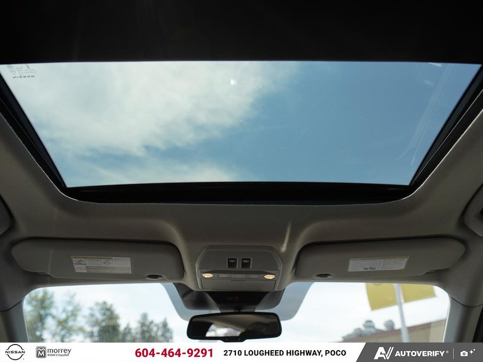 2025 Nissan Kicks SR AWD PREMIUM NISSAN CANADA CERTIFIED PRE OWNED-25