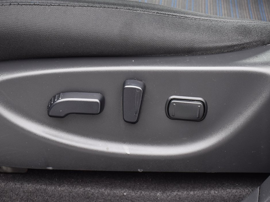 2022 Nissan LEAF SV AWD NISSAN CANADA CERTIFIED PRE OWNED-10