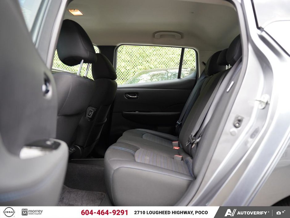 2022 Nissan LEAF SV NISSAN CANADA CERTIFIED PRE OWNED-23