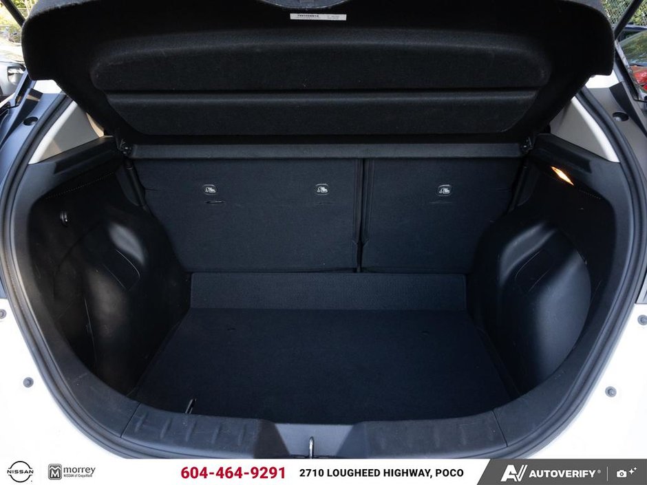 2022 Nissan LEAF SV NISSAN CANADA CERTIFIED PRE OWNED-10
