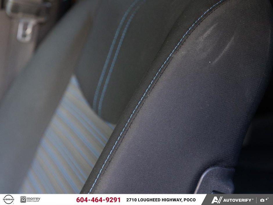 2022 Nissan LEAF SV NISSAN CANADA CERTIFIED PRE OWNED-22