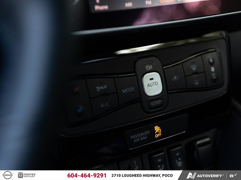 2022 Nissan LEAF SV NISSAN CANADA CERTIFIED PRE OWNED-19