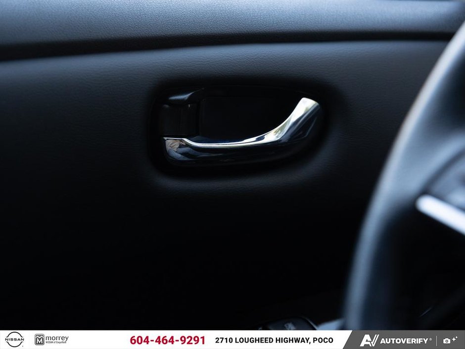 2022 Nissan LEAF SV NISSAN CANADA CERTIFIED PRE OWNED-16