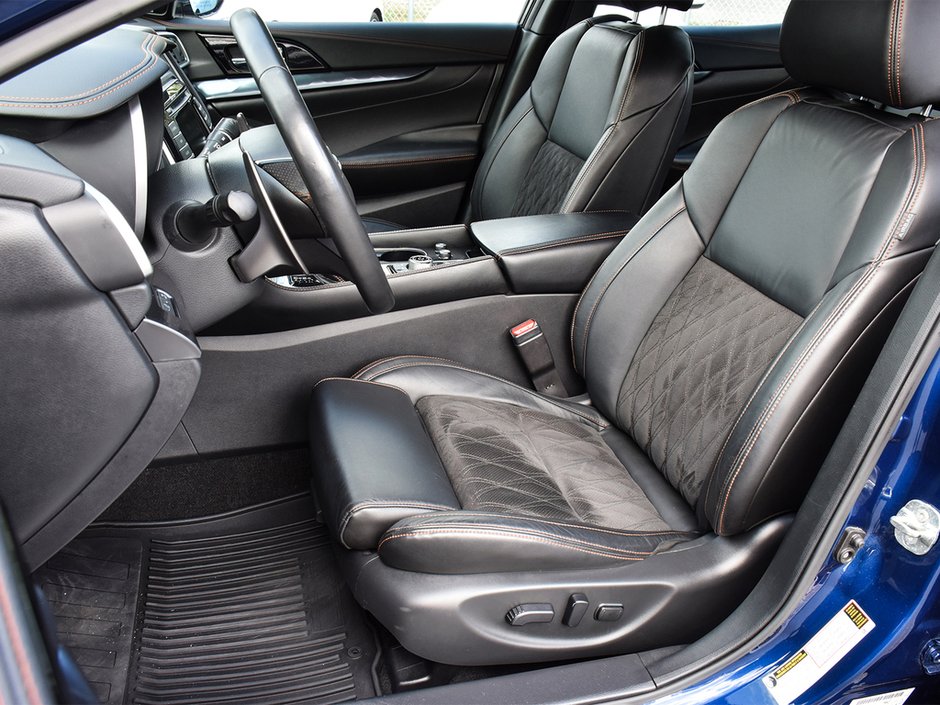 2023 Nissan Maxima SR PREMIUM NISSAN CERTIFIED PRE OWNED-9