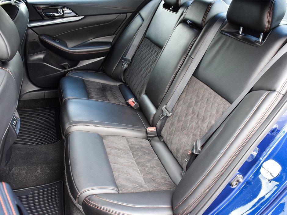 2023 Nissan Maxima SR PREMIUM NISSAN CERTIFIED PRE OWNED-21