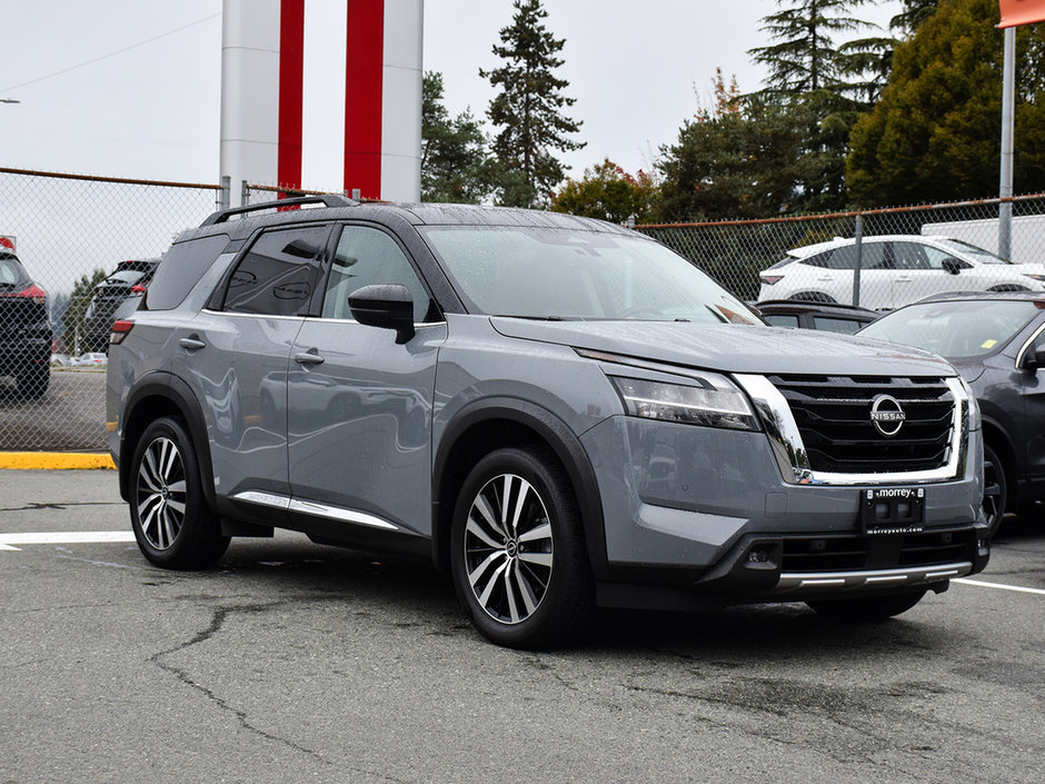 2023 Nissan Pathfinder PLATINUM AWD NISSAN CERTIFIED PRE OWNED-6