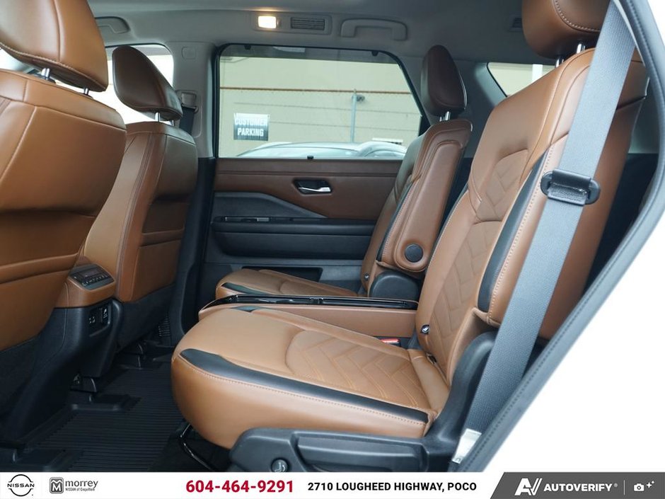 2024 Nissan Pathfinder Platinum-12