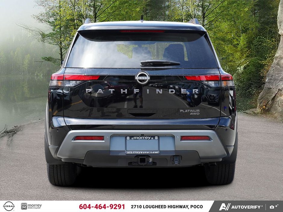 2026 Nissan Pathfinder Platinum Captains Chair-4