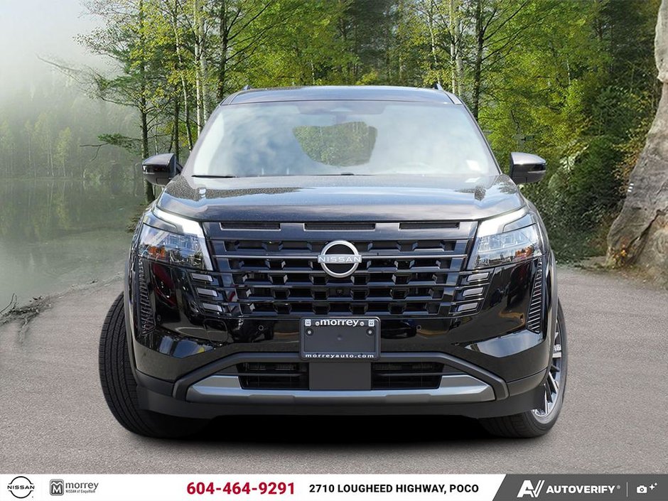 2026 Nissan Pathfinder Platinum Captains Chair-1