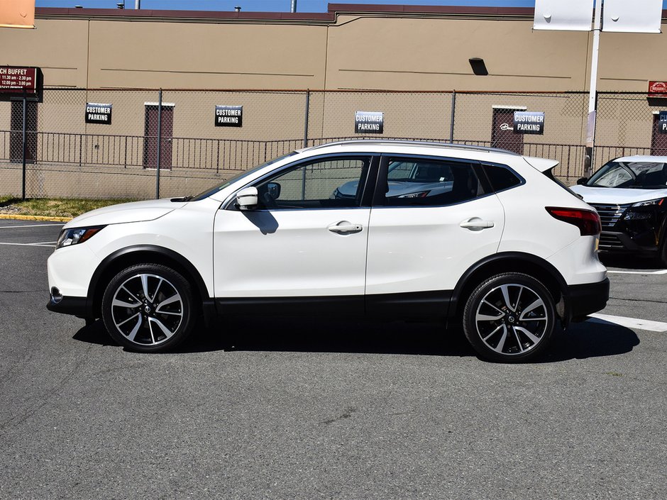 2018 Nissan Qashqai SL AWD NISSAN CERTIFIED PRE OWNED-1