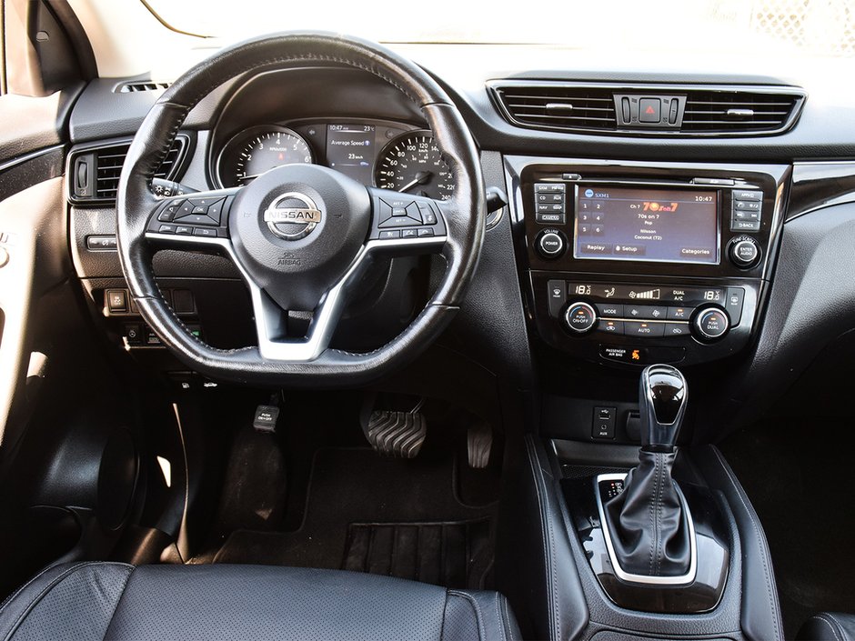 2018 Nissan Qashqai SL AWD NISSAN CERTIFIED PRE OWNED-16