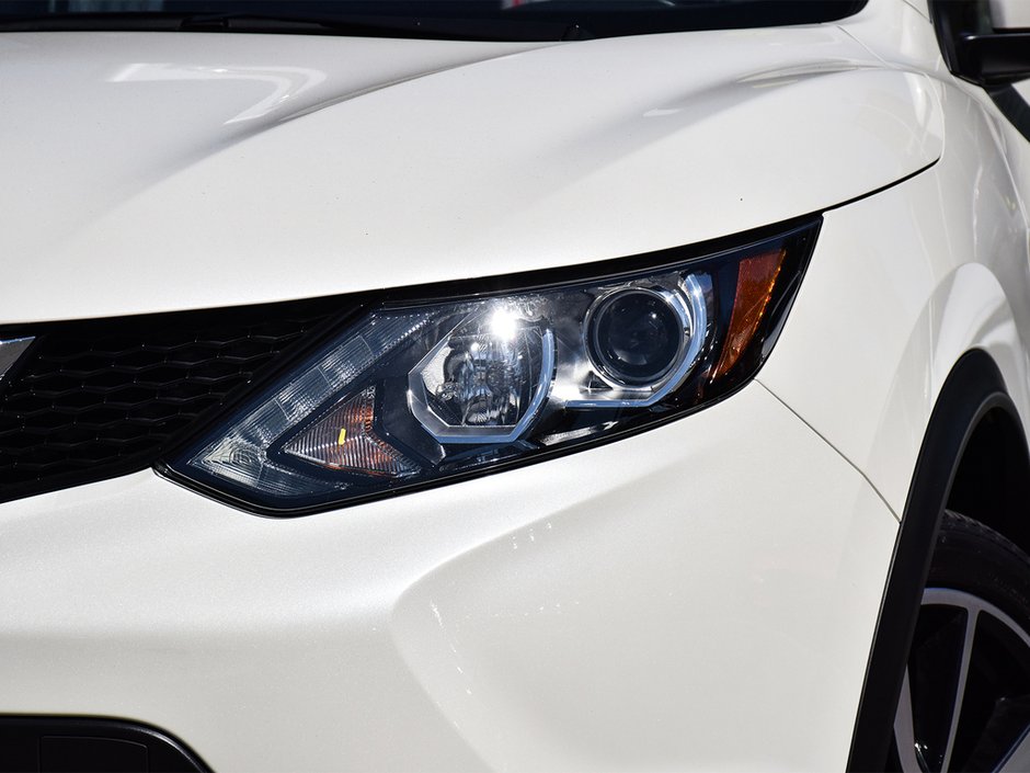 2018 Nissan Qashqai SL AWD NISSAN CERTIFIED PRE OWNED-30