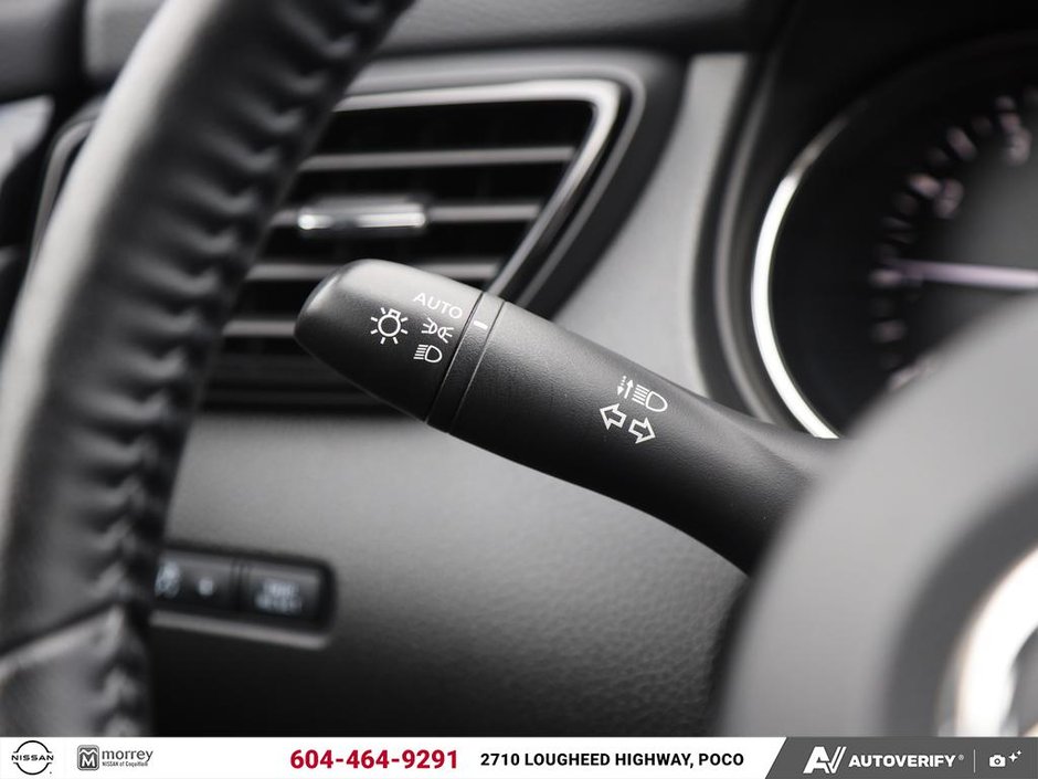 2021 Nissan Qashqai SV NISSAN CERTIFIED PRE OWNED-15