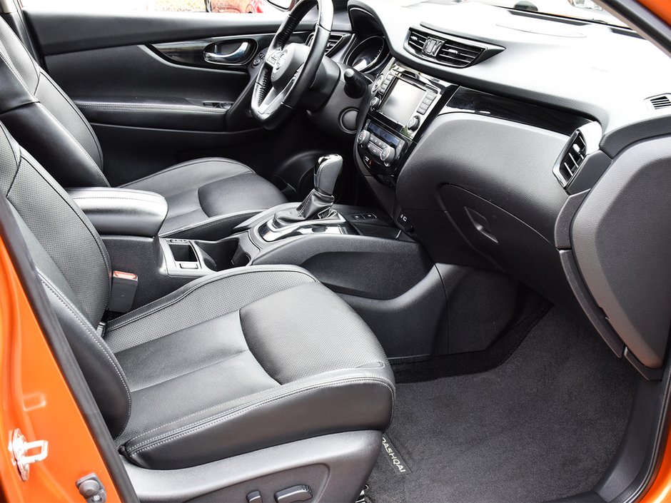 2021 Nissan Qashqai SL PLATINUM AWD NISSAN CERTIFIED PRE OWNED-11