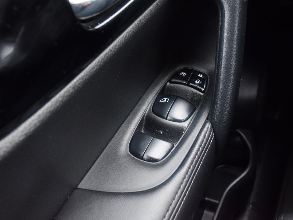 2023 Nissan Qashqai SL AWD NISSAN CERTIFIED PRE OWNED-27