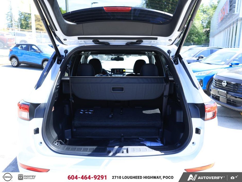 2026 Nissan Rogue Plug-in Hybrid Platinum-10