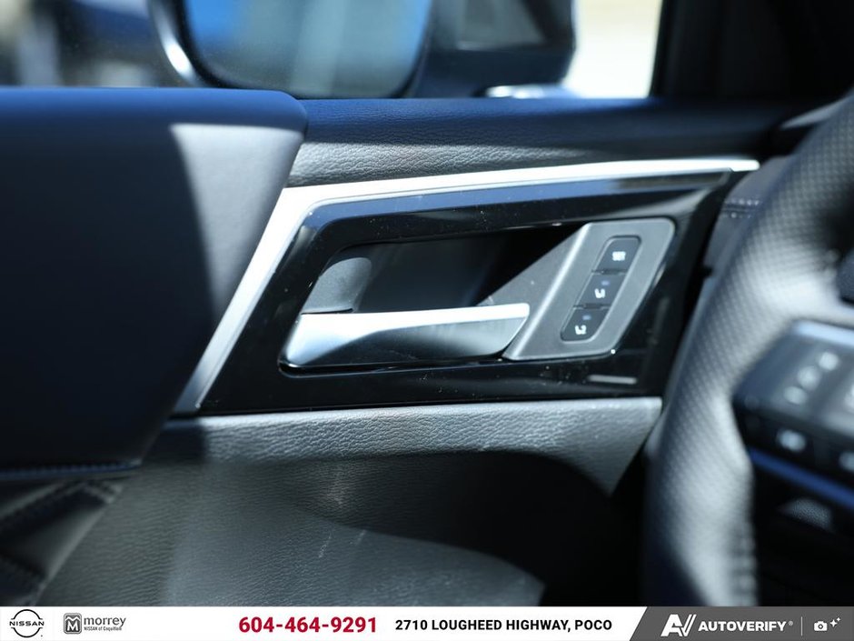 2026 Nissan Rogue Plug-in Hybrid Platinum-16