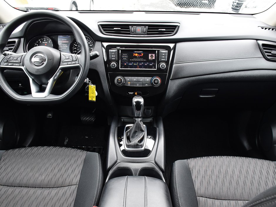 2018 Nissan Rogue S AWD MORREY CERTIFIED PRE OWNED-10