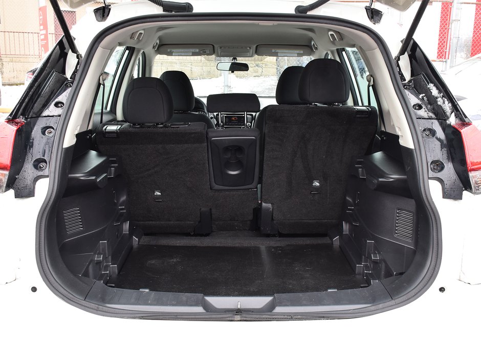 2018 Nissan Rogue S AWD MORREY CERTIFIED PRE OWNED-25