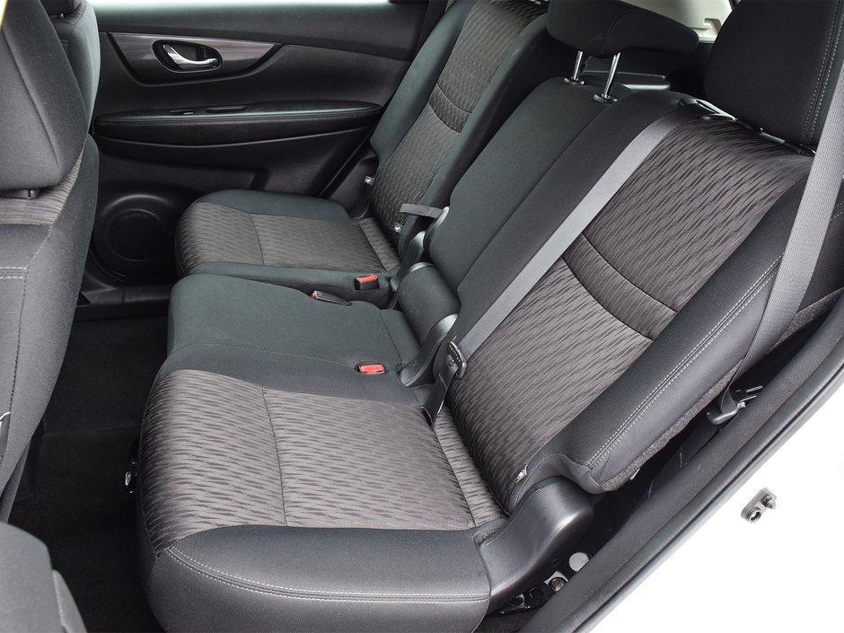 2018 Nissan Rogue S AWD MORREY CERTIFIED PRE OWNED-19