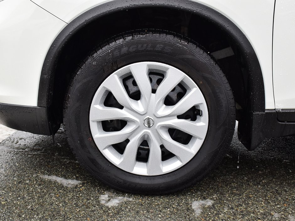 2018 Nissan Rogue S AWD MORREY CERTIFIED PRE OWNED-26