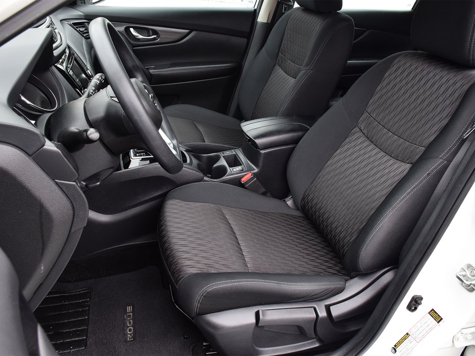 2018 Nissan Rogue S AWD MORREY CERTIFIED PRE OWNED-8