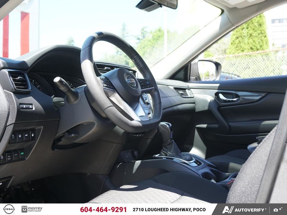 2020 Nissan Rogue SV-15