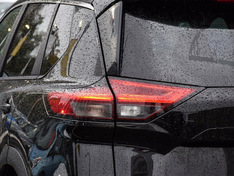 2021 Nissan Rogue S AWD NISSAN CANADA CERTIFIED PRE OWNED-28