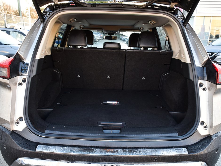 2021 Nissan Rogue PLATINUM AWD NISSAN CANADA CERTIFIED PRE-OWNED-28