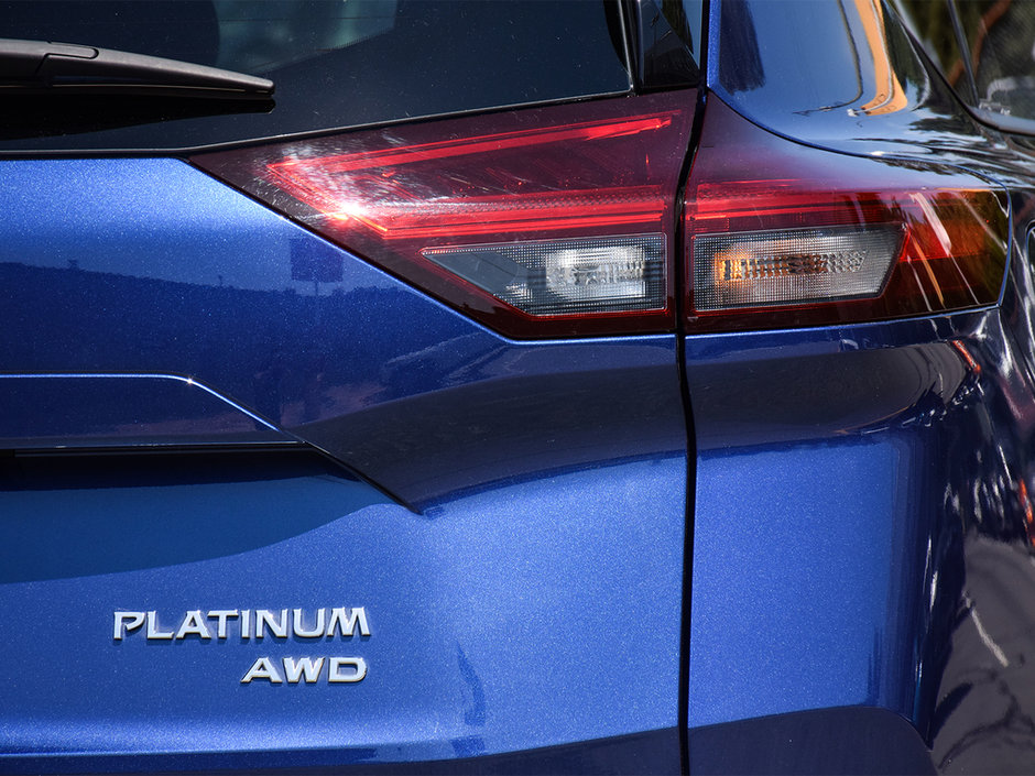 2023 Nissan Rogue PLATINUM AWD NISSAN CERTIFIED PRE OWNED-32