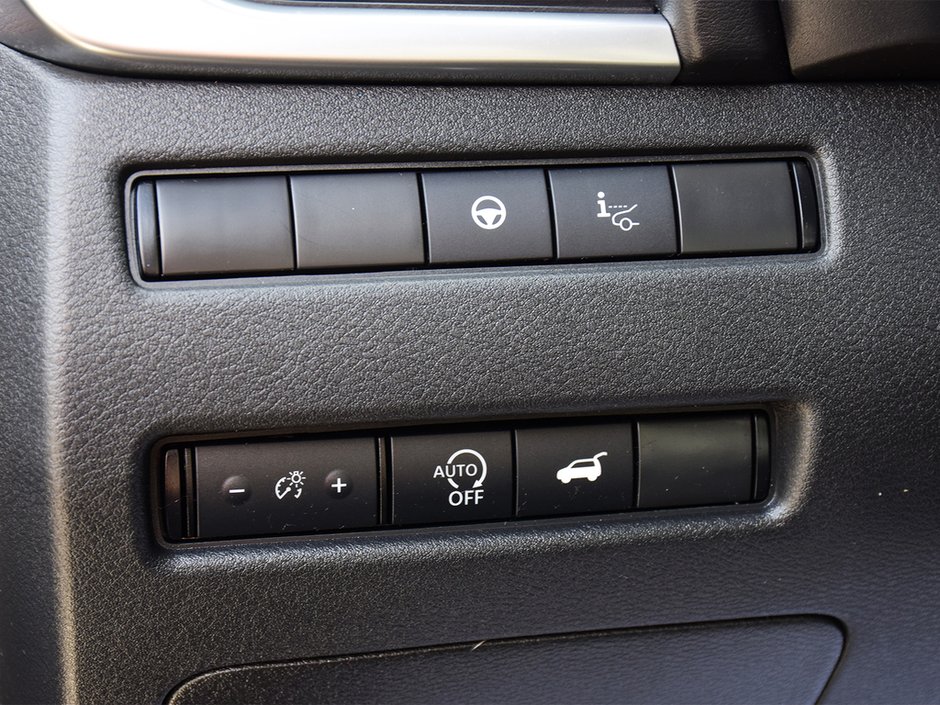 2023 Nissan Rogue PLATINUM AWD NISSAN CERTIFIED PRE-OWNED-18